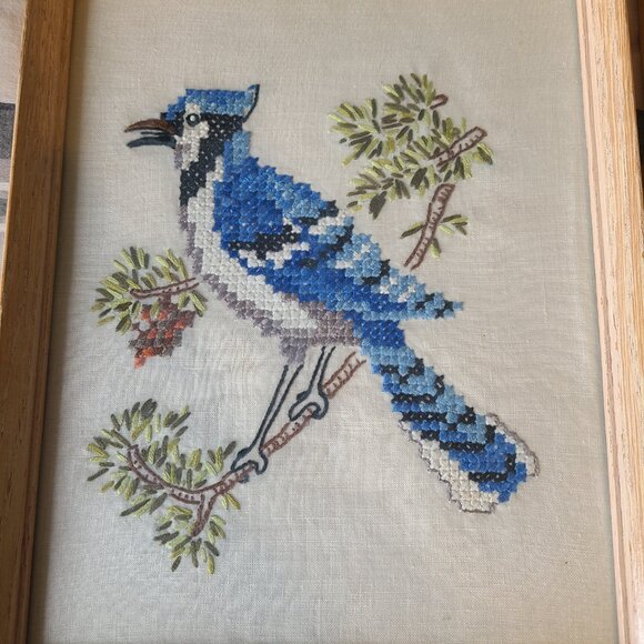 Two vintage cross stitch of birds - Picture 2 of 7